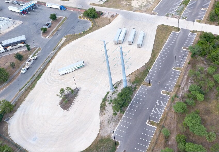 More Photos Of 9342 SE Loop 410, San Antonio Land For Sale