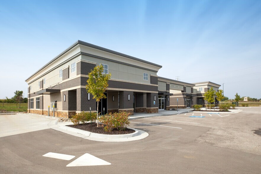 More Photos Of 18203 W 101st St, Lenexa Unknown For Lease