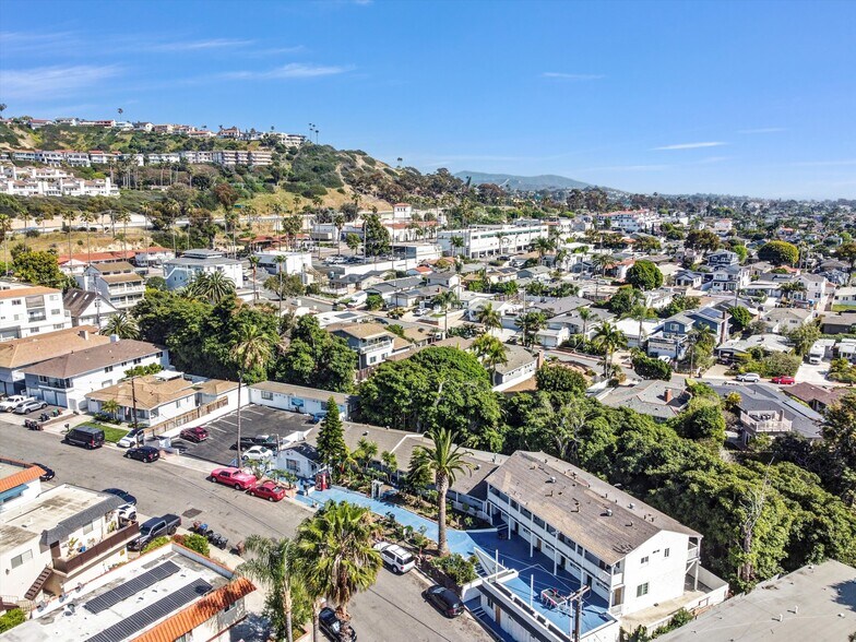 More Photos Of 135 Avenida Algodon, San Clemente Hotel For Sale