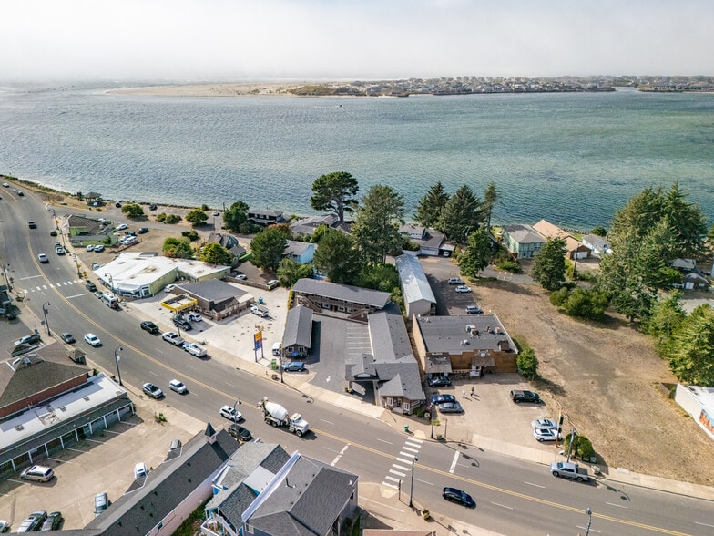 More Photos Of 190 SW Highway 101, Waldport Hotel For Sale