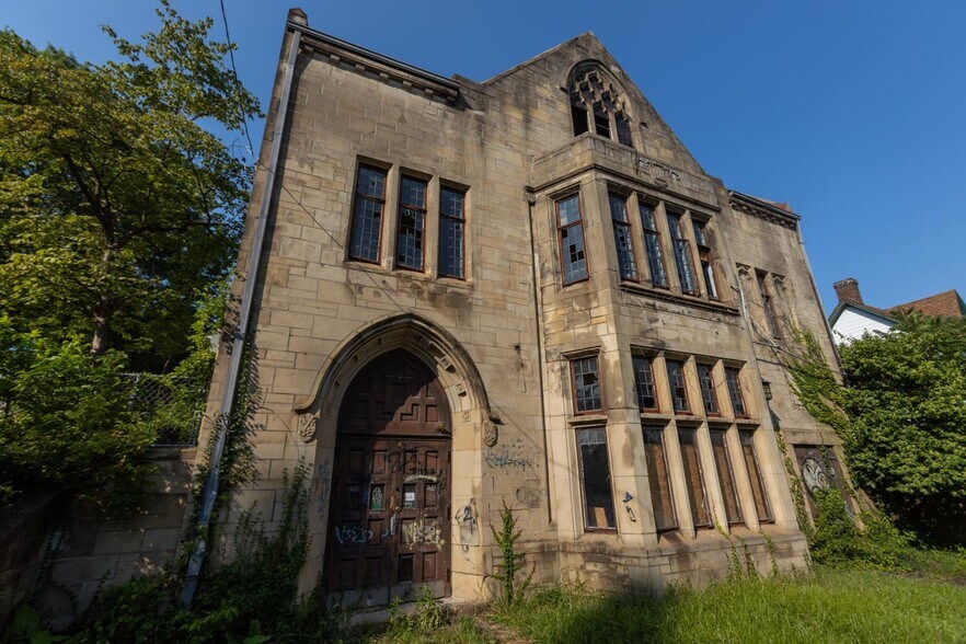 More Photos Of 710 Mulberry St, Pittsburgh Religious Facility For Sale