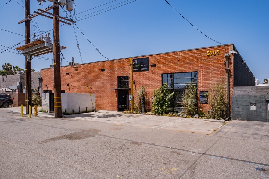 Primary Photo Of 5909 Blackwelder St, Culver City Loft Creative Space For Lease