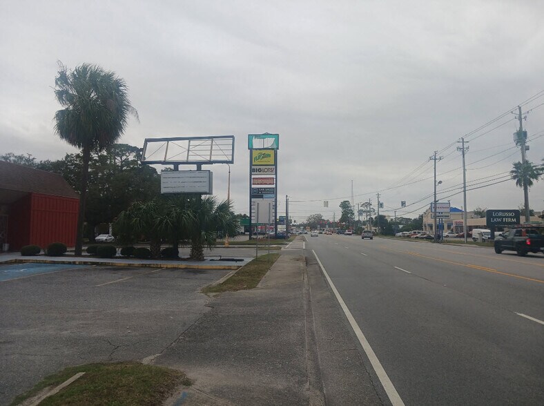 More Photos Of 3460 Cypress Mill Rd, Brunswick Restaurant For Sale