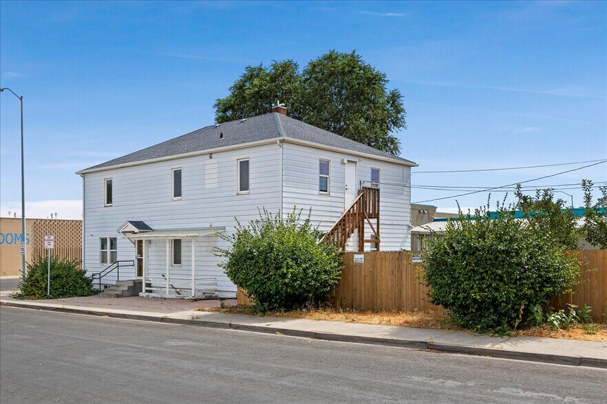 More Photos Of 302 2nd Ave S, Twin Falls Office For Lease