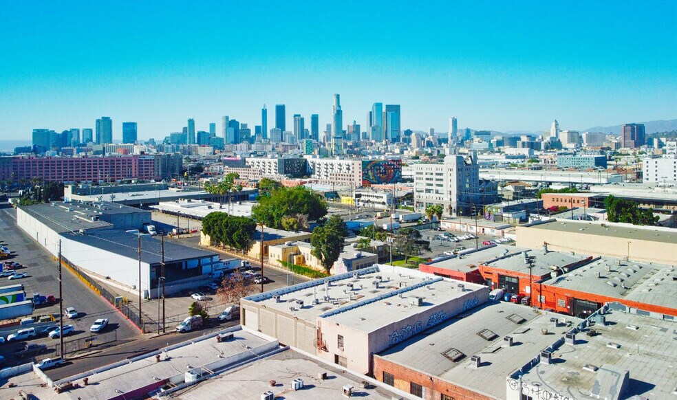 More Photos Of 1908 E 7th Pl, Los Angeles Warehouse For Sale