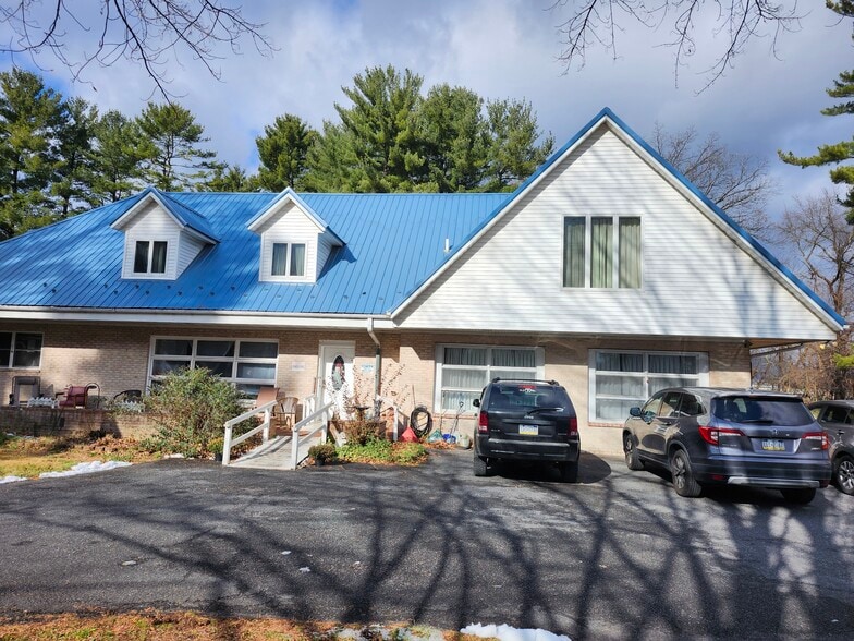 More Photos Of 235 Franklin St, Fairfield Assisted Living For Sale