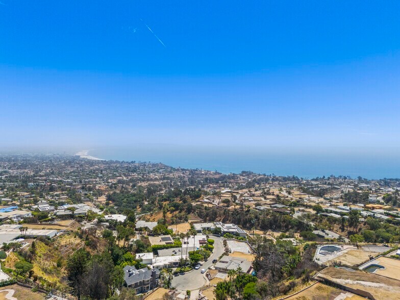 More Photos Of 16647 Charmel Ln, Pacific Palisades Land For Sale