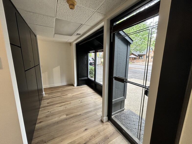 More Photos Of 2185 Liberty St NE, Salem Medical For Lease