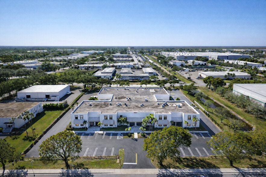 More Photos Of 3650 Coral Ridge Dr, Coral Springs Light Manufacturing For Sale
