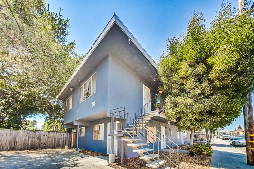 More Photos Of 3257 Delaware St, Oakland Apartments For Sale