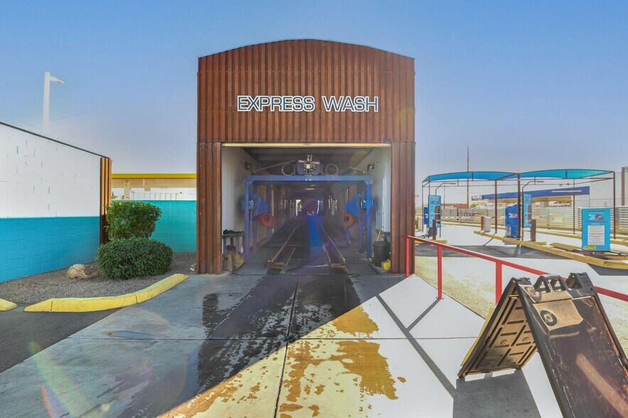 More Photos Of 3510 W Cactus Rd, Phoenix Carwash For Sale