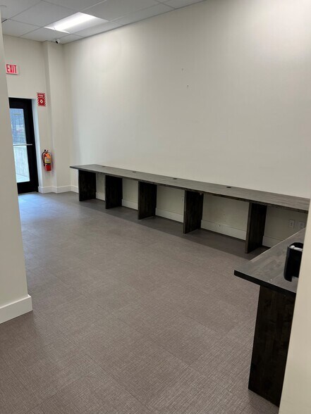 More Photos Of 371 North Ave, New Rochelle Office For Lease