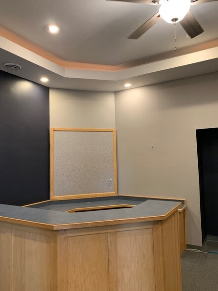 More Photos Of 15185 Carrousel Way, Rosemount Medical For Lease