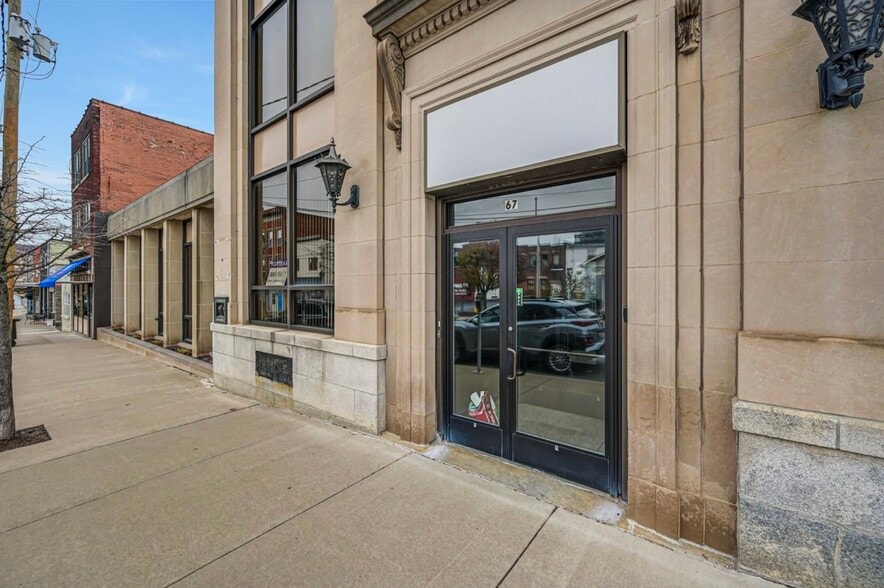 More Photos Of 67 Salem Ave, Carbondale Storefront Retail Office For Sale