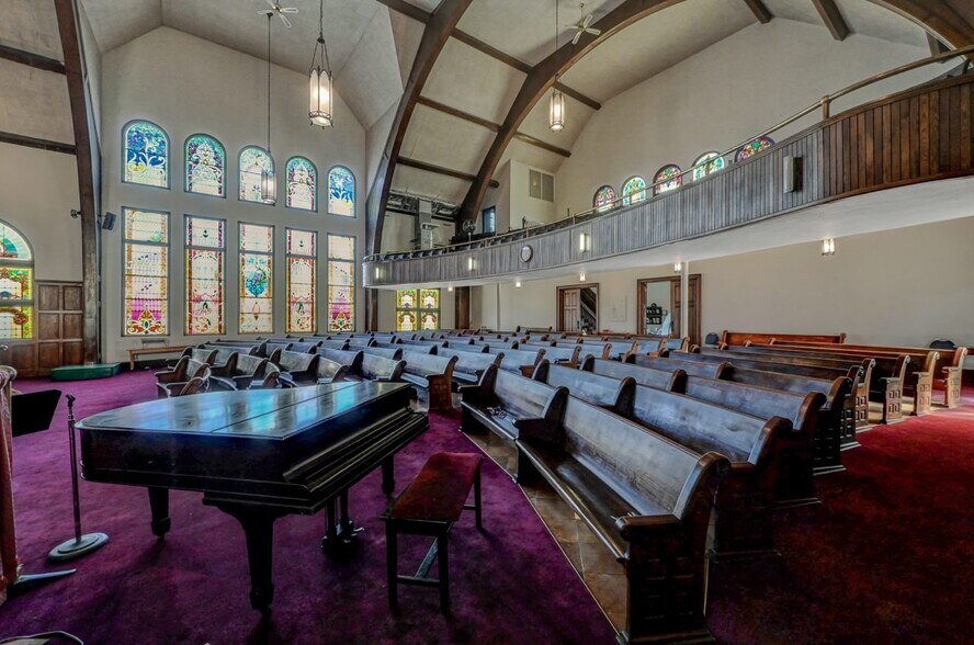 More Photos Of 720 Delaware St, Scranton Religious Facility For Sale