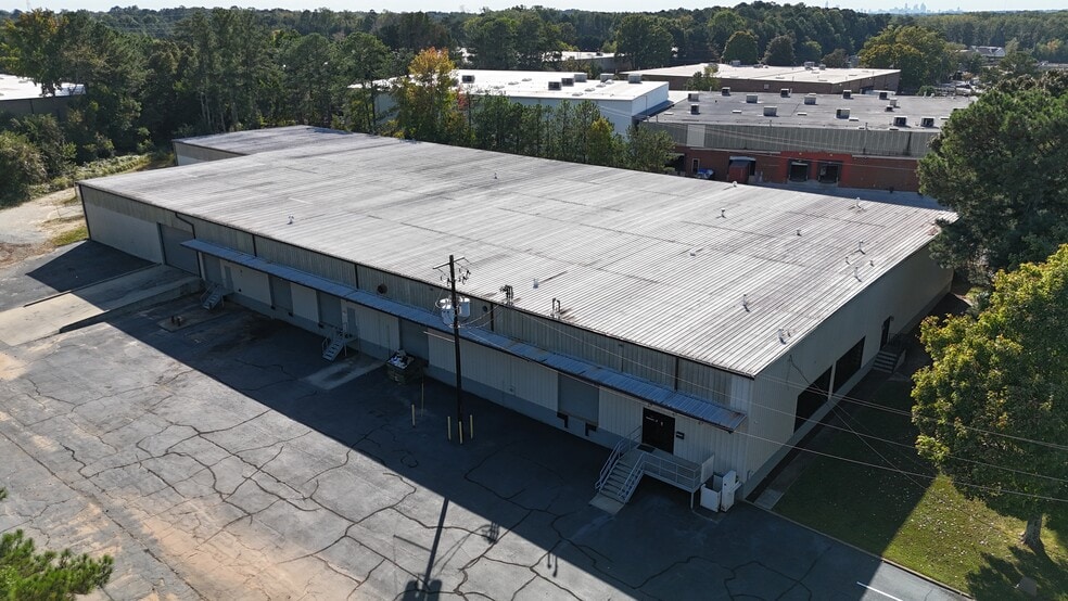 More Photos Of 4601 Lewis Rd, Stone Mountain Distribution For Lease
