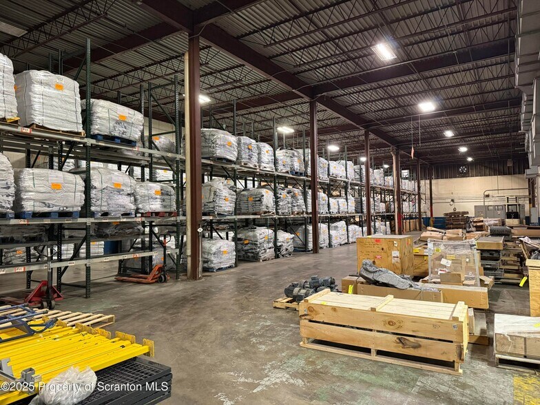 More Photos Of 733 Davis St, Scranton Industrial For Sale