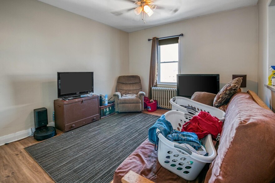 More Photos Of 375-377 Laforest Av, Sudbury Apartments For Sale