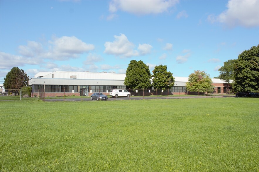 Primary Photo Of 1801 Mt Read Blvd, Rochester Warehouse For Lease