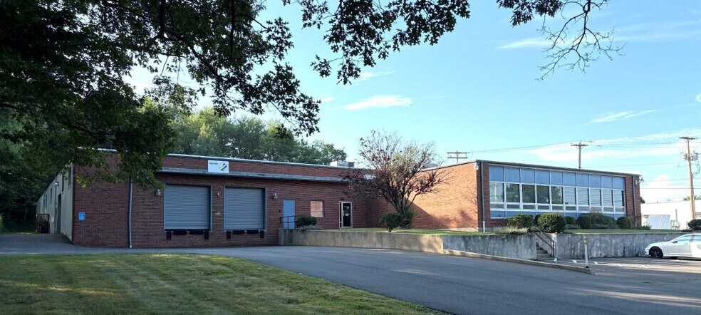 Primary Photo Of 283 Indian River Rd, Orange Manufacturing For Sale