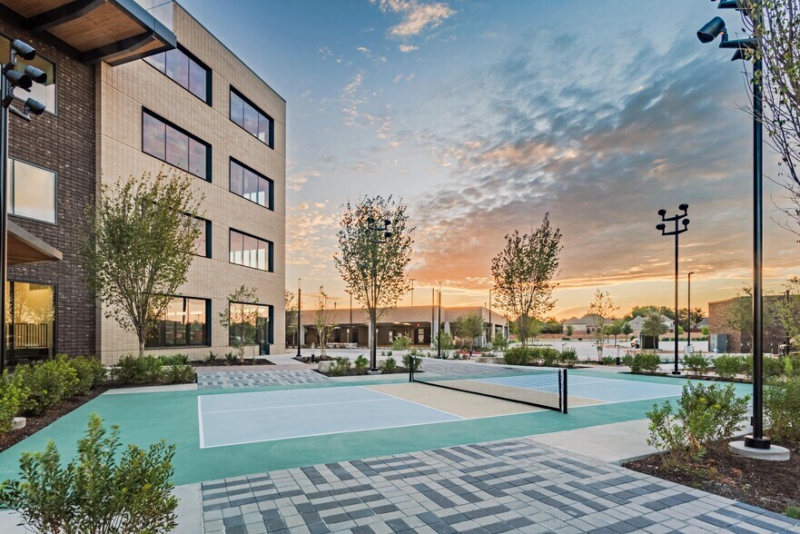 More Photos Of 3960 Dallas Pky, Plano Office For Lease