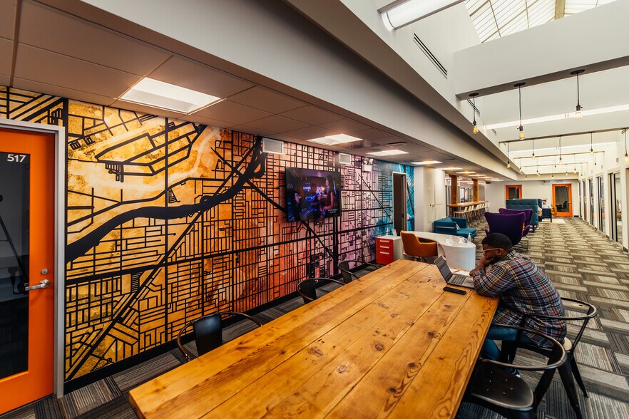 More Photos Of 73 W Monroe St, Chicago Office For Sale