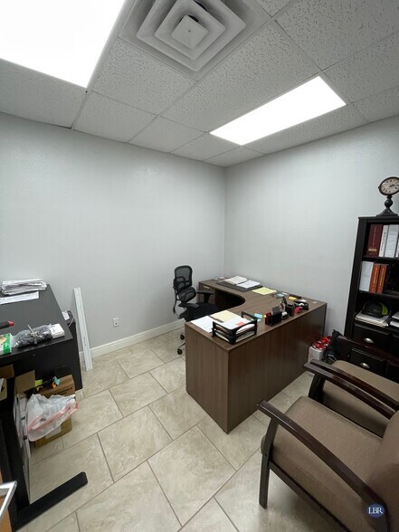 More Photos Of 525 Gus Hipp Blvd, Rockledge Light Manufacturing For Lease