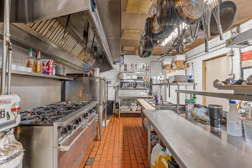 More Photos Of 322 NH Route 104, New Hampton General Retail For Sale