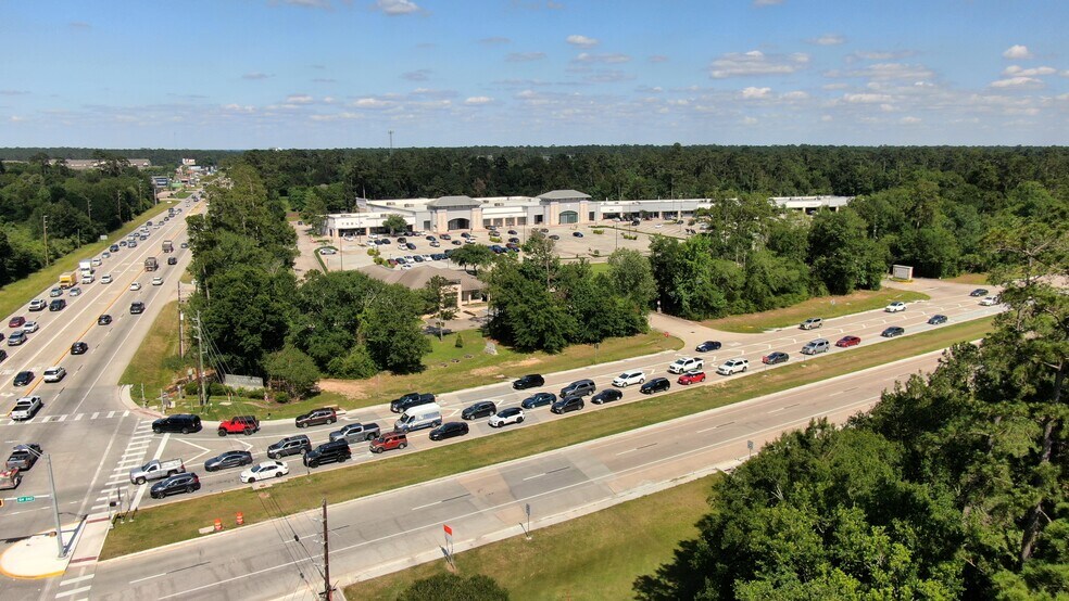 More Photos Of 9420 College Park Dr, The Woodlands Unknown For Lease
