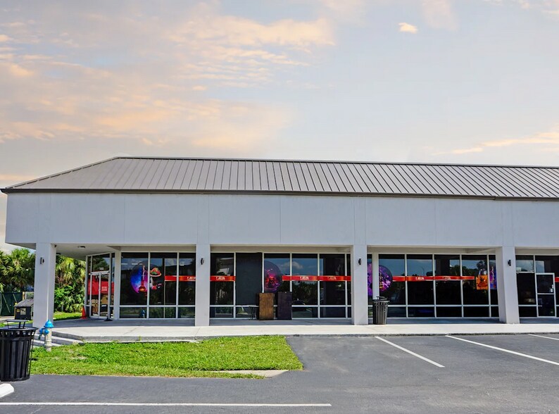 More Photos Of 7036-7336 International Dr, Orlando Unknown For Lease