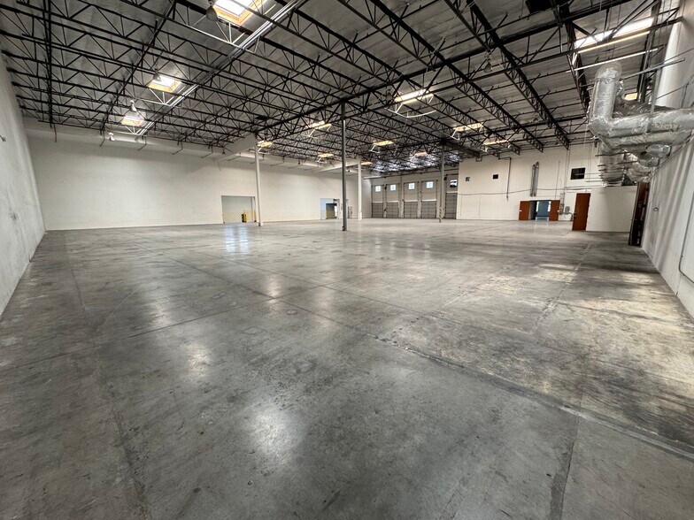 More Photos Of 293-301 Brea Canyon Rd, City of Industry Warehouse For Sale