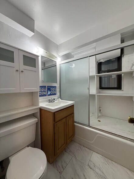 More Photos Of 160 Parkside Ave, Brooklyn Apartments For Lease