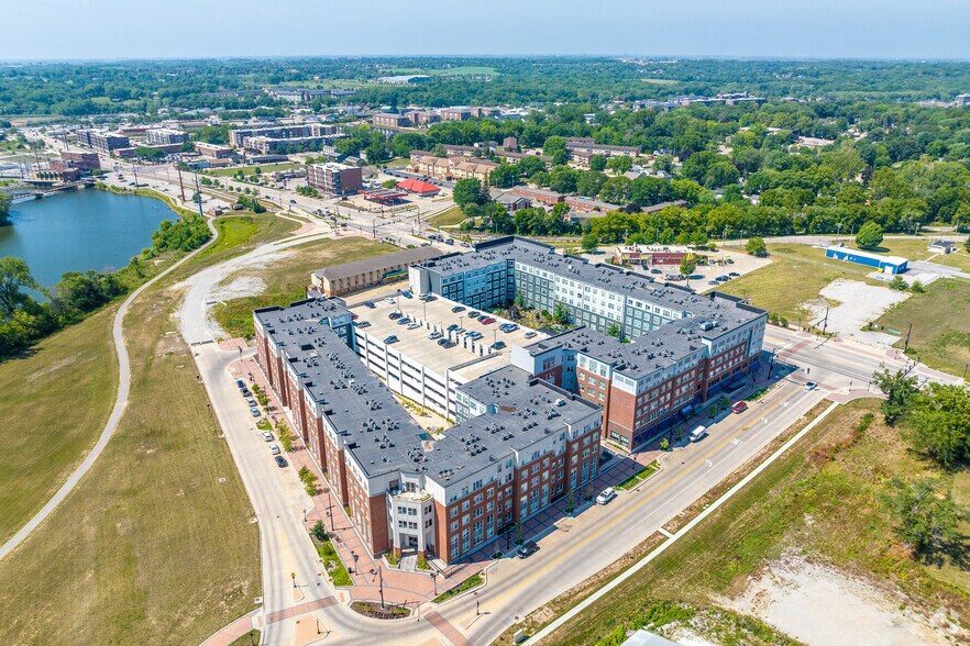 More Photos Of 104 E 7th St, Coralville Apartments For Lease