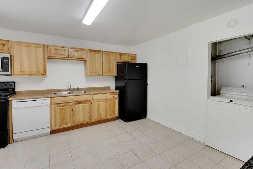 More Photos Of 7750 W 61st Ave, Arvada Apartments For Sale