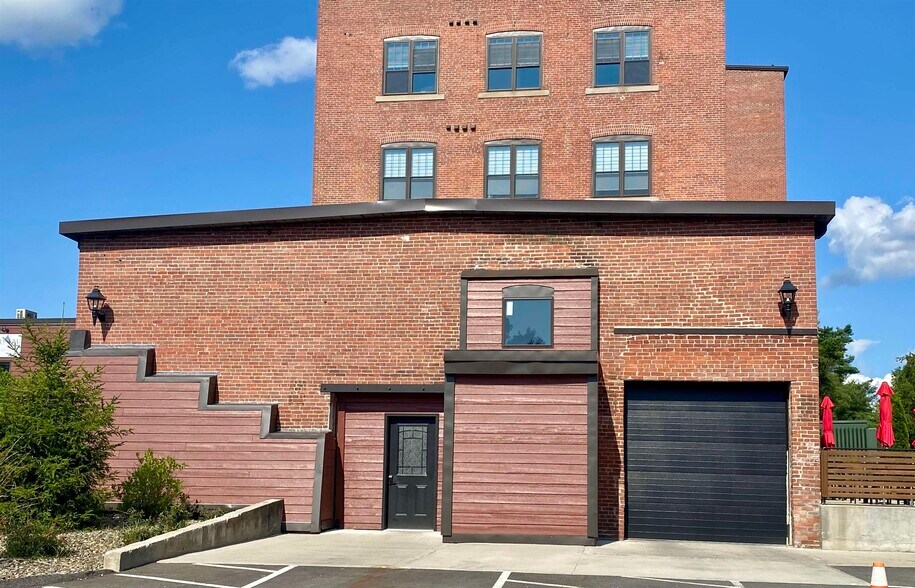 Primary Photo Of 24 Beacon St, Littleton Manufacturing For Lease