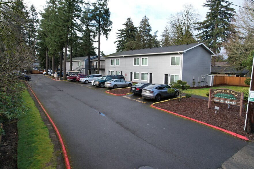 Primary Photo Of 17440 E Burnside St, Portland Apartments For Sale