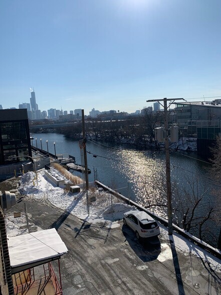 More Photos Of 1410-1440 N Kingsbury St, Chicago Manufacturing For Lease