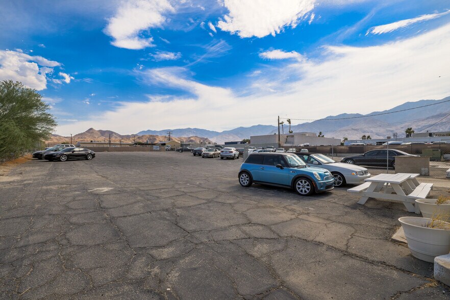 More Photos Of 4775-4779 E Ramon Rd, Palm Springs Warehouse For Sale