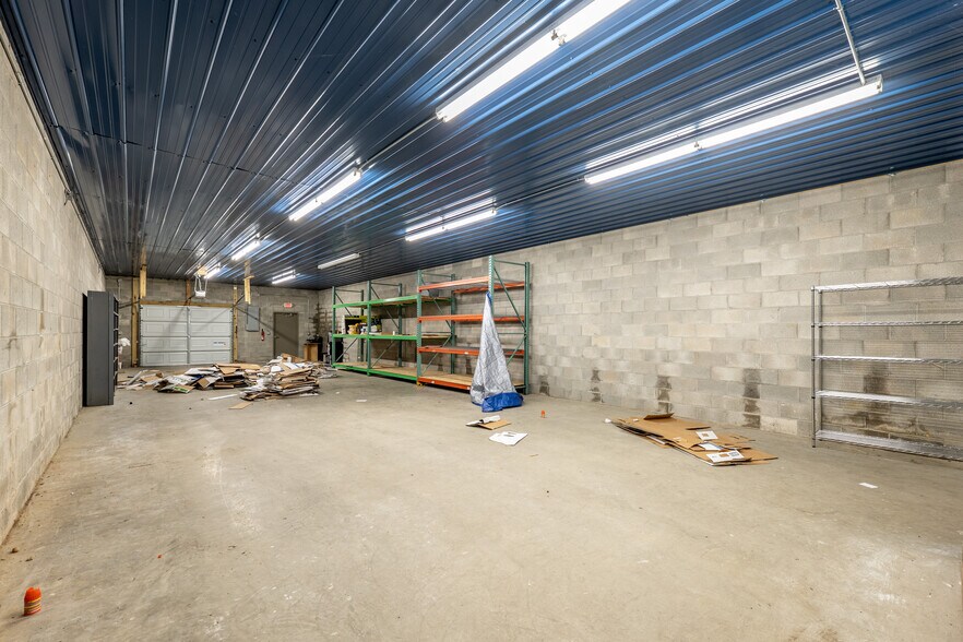 More Photos Of 24112 E 2nd St, Wellston Office For Sale