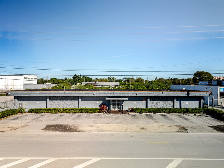 Primary Photo Of 1015 NW 72nd St, Miami Warehouse For Sale