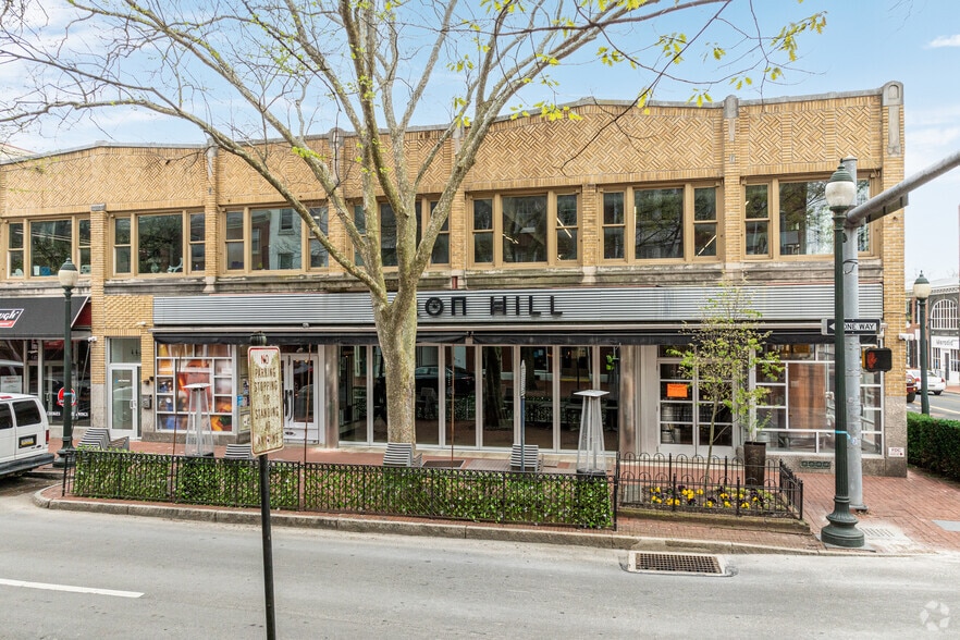 More Photos Of 3 W Gay St, West Chester Storefront Retail Office For Lease