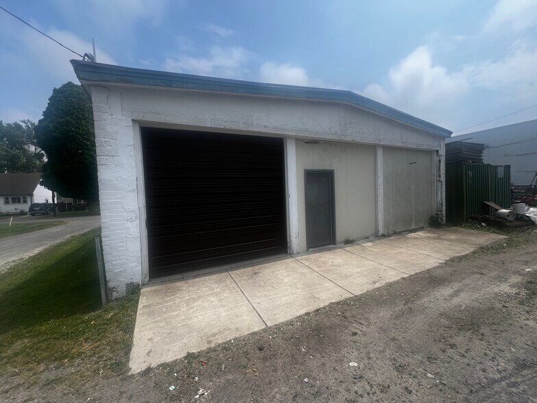 More Photos Of 1728 Seneca St, Buffalo Industrial For Sale