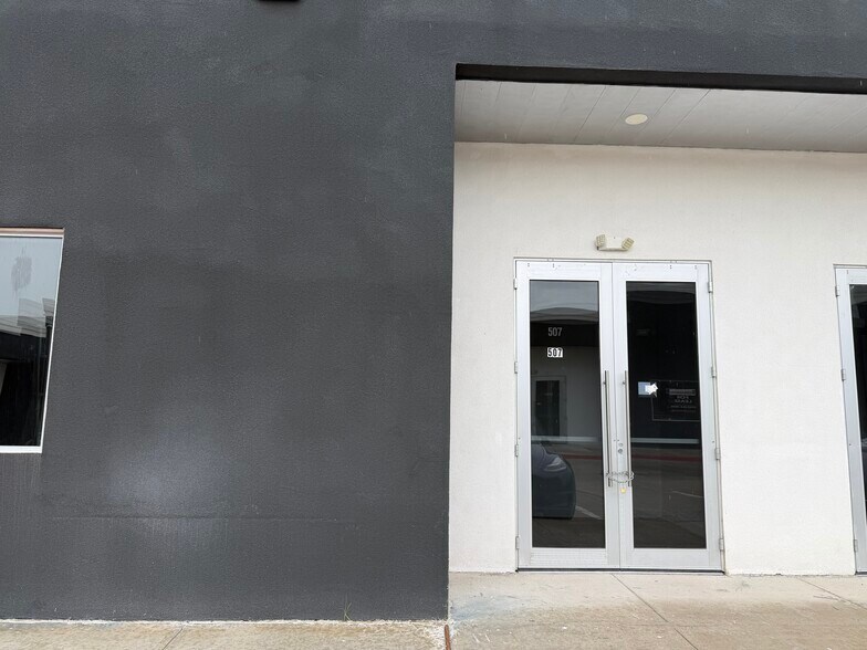 More Photos Of 26621 Field Cook Rd, Katy Office For Lease