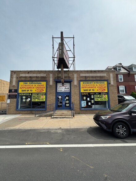 More Photos Of 7119 Rising Sun Ave, Philadelphia Freestanding For Sale