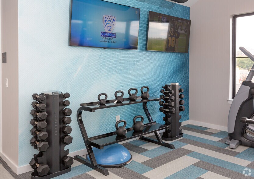 More Photos Of 147 Bloomfield Ave, Montclair Apartments For Lease