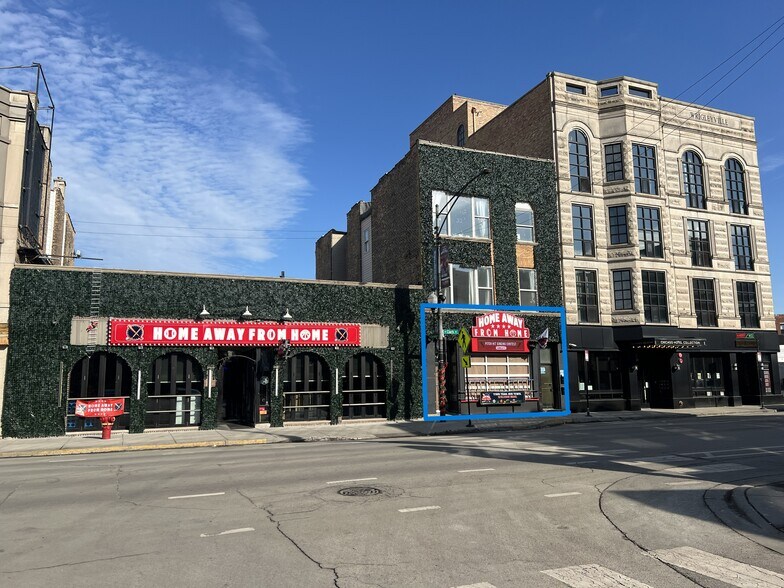 Primary Photo Of 3477 N Clark St, Chicago Bar For Lease