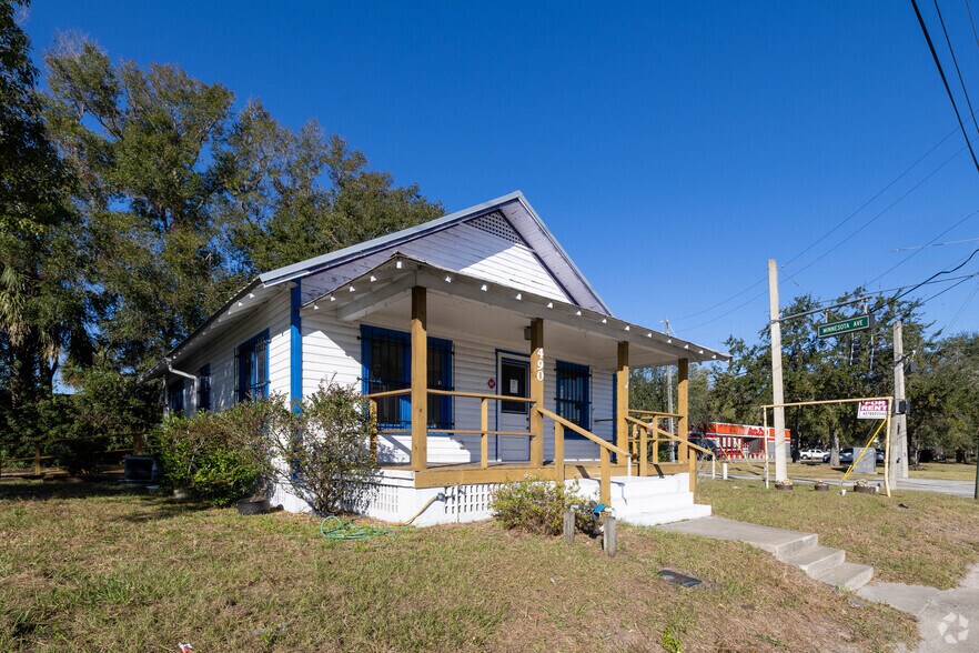 More Photos Of 490 N Spring Garden Ave, Deland Freestanding For Sale