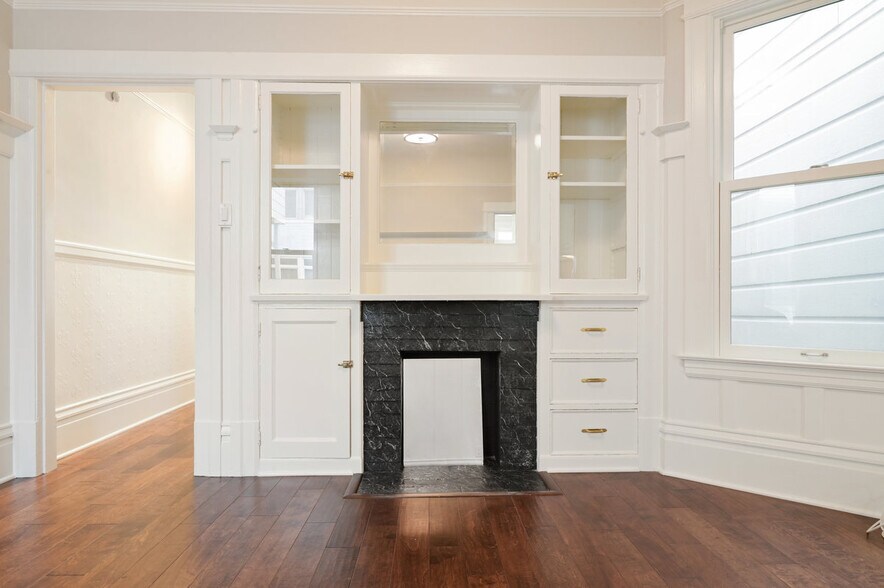 More Photos Of 733-743 Waller St, San Francisco Apartments For Sale