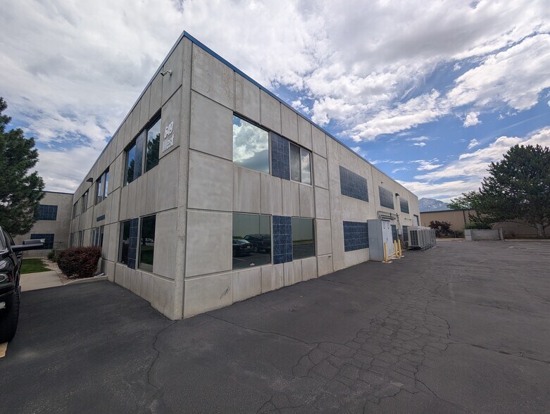More Photos Of 649 W 9400 S, Sandy Warehouse For Lease