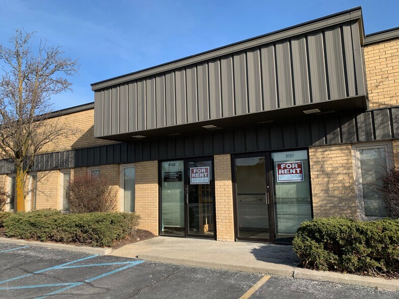 More Photos Of 9717-9731 Prairie Ave, Highland Medical For Sale